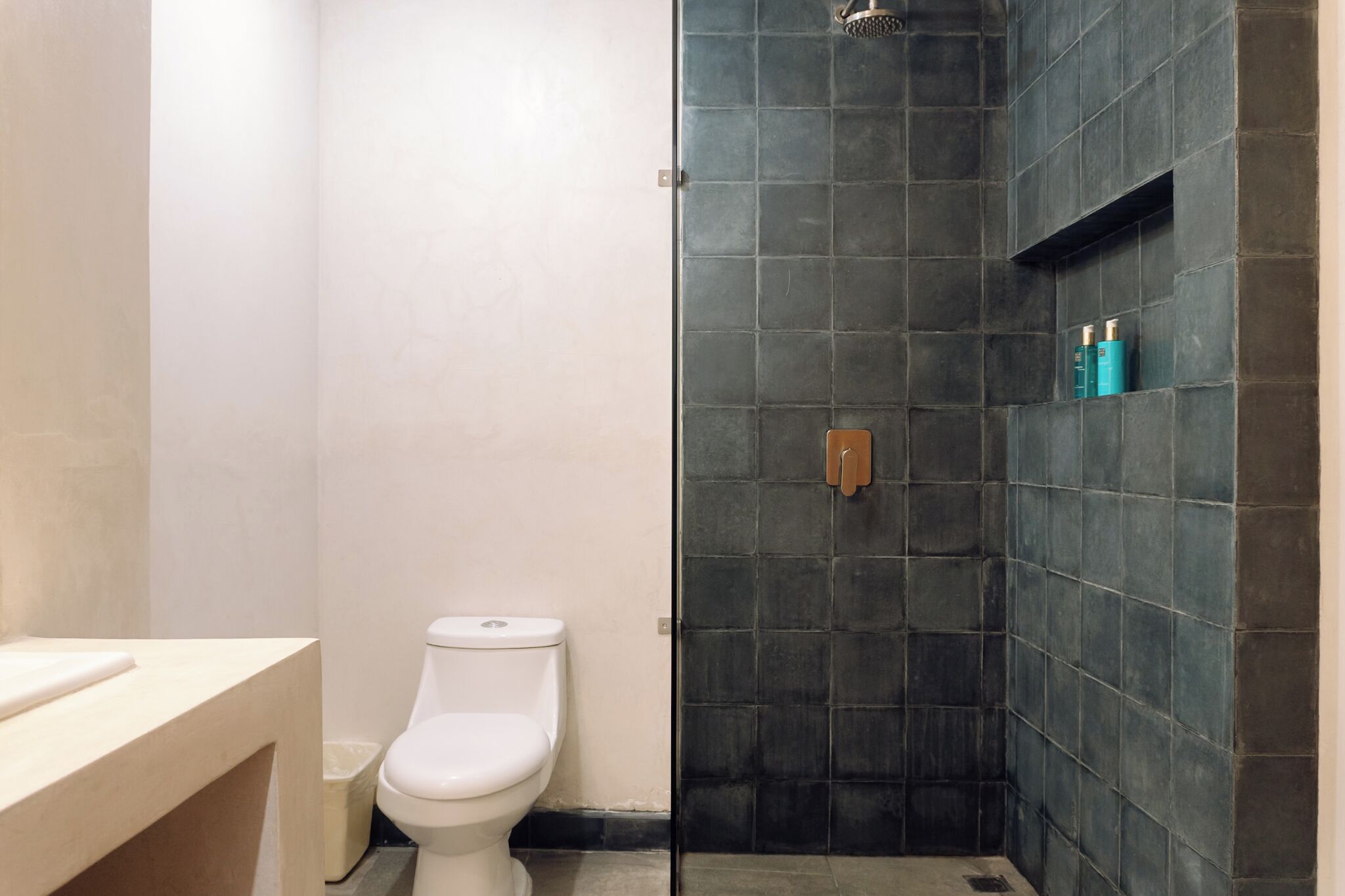 Quarto luxo, 1 cama King | Banheiro | Banheira, secador de cabelo (mediante solicitação), toalhas de banho 