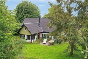 Exterior - Private retreat near Kragenæs with field views (Vesterborg)