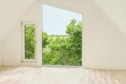 Private retreat near Kragenæs with field views