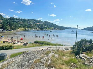 Beach - Cabin with 3 bedrooms near beach in Svalerødkilen (Sponvika)