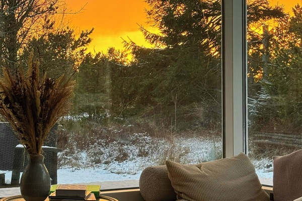 Televisie en een open haard