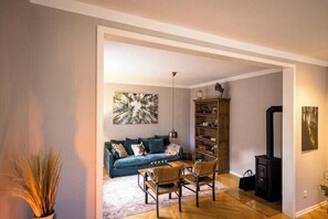 TV, fireplace - Brick house in secluded setting (Wingst)