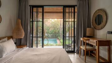 Blackout curtains, soundproofing, iron/ironing board, free WiFi