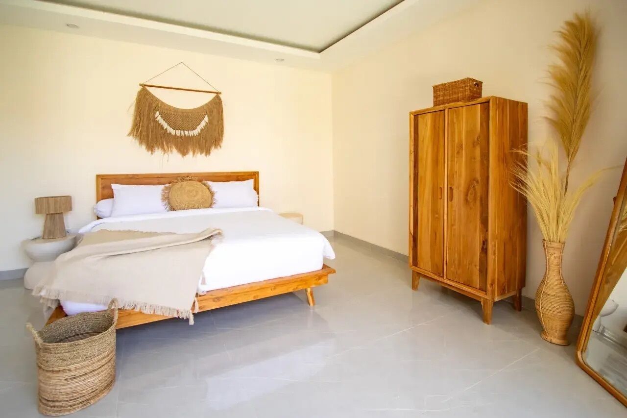 Egyptian cotton sheets, premium bedding, in-room safe