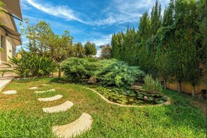 Property grounds - Contemporary villa near Palma de Mallorca (MARRATXí)