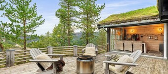 Chalet familial avec jacuzzi à Hønedalen