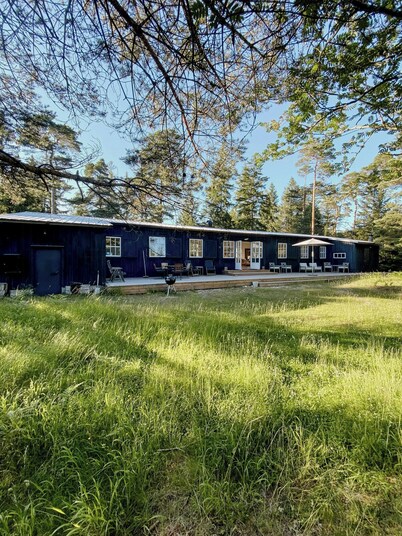 Military residence by the sea in northern Gotland