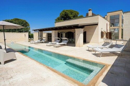 Villa with sauna and gym in the heart of Puglia