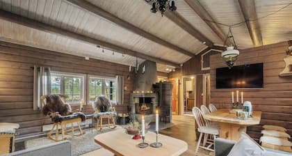 Family-friendly cabin with zipline near Oppdal