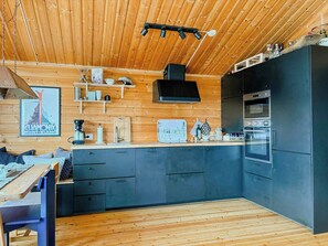 Microwave, oven, dishwasher, coffee/tea maker