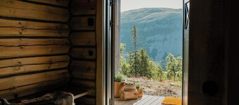 Log house with sauna and fireplace in Bydalen