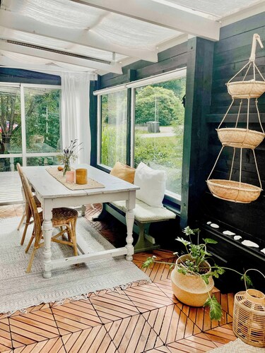 Holiday home with private garden in Ugglehult