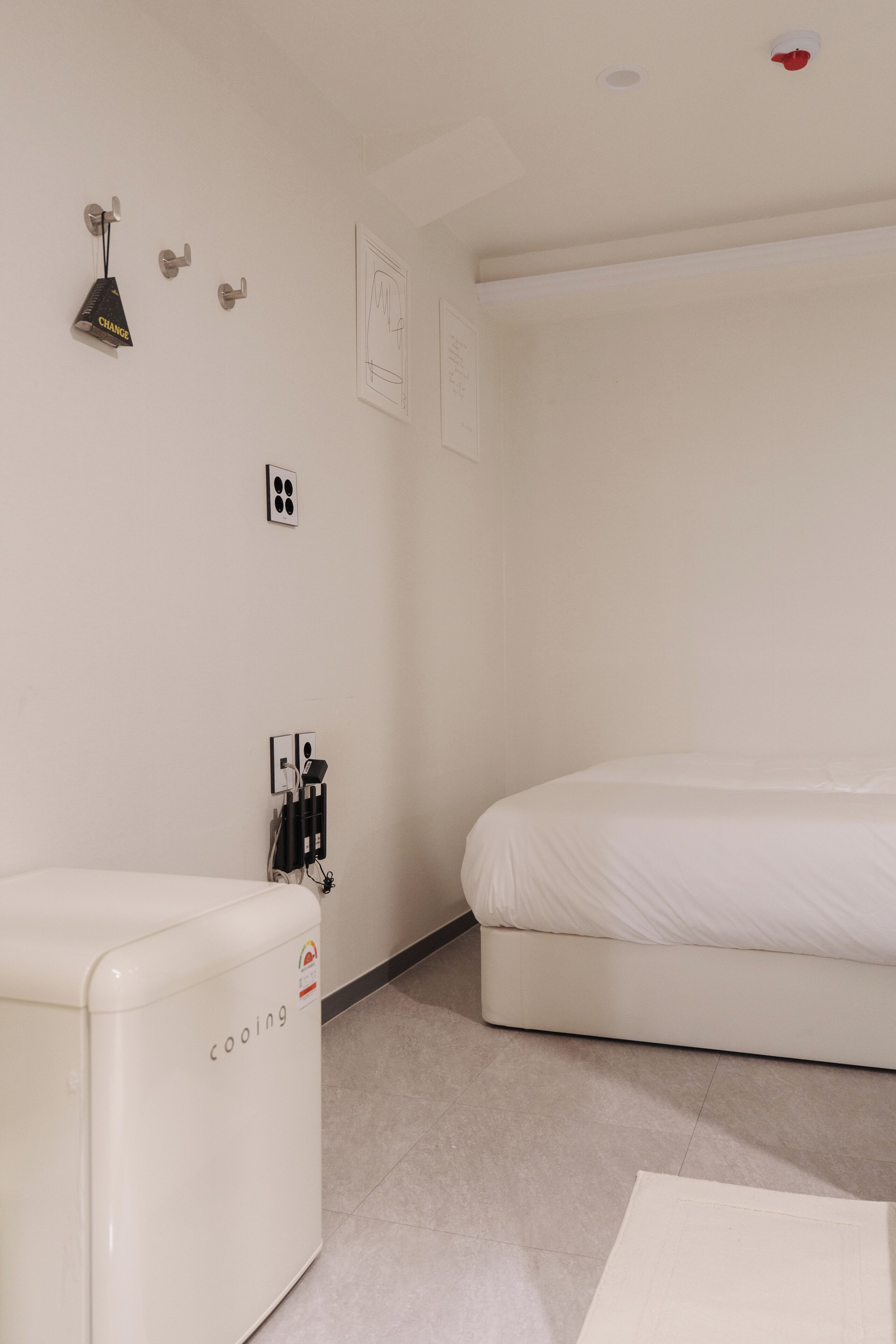 Standard Double Room (Inside Room) | WiFi (free), bed sheets