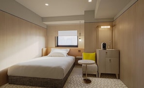 Habitación doble estándar, para no fumadores, vista a la ciudad (Shower Booth Only)