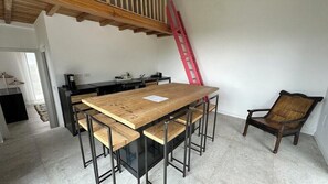 Dining - House among regenerative vineyards near Bolsena (Gradoli)