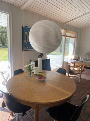 Dining - Architect-designed holiday home at Als Odde (Hadsund)