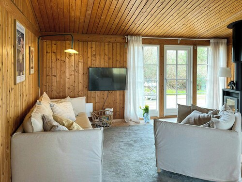 Wooden house with wilderness bath near Mols Bjerge