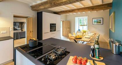 Renoviertes Natursteinhaus in der Normandie