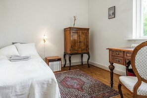 Een bureau, gratis wifi