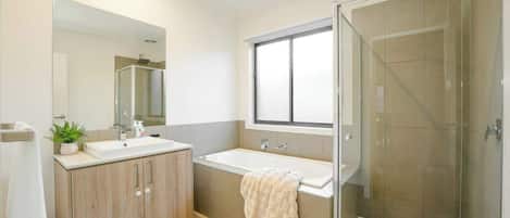 Shower, hair dryer, shampoo