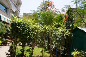 Property grounds - Hotel Bella Vista (Jaipur)