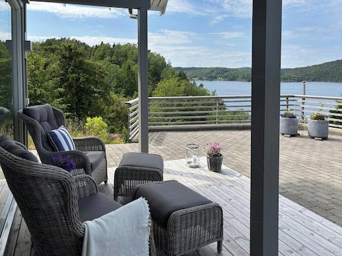 Cabin with views over the Sannesfjord