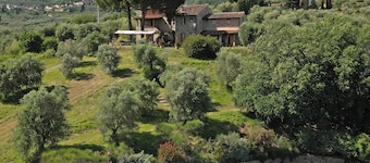 Large country house near Lucca with private pool