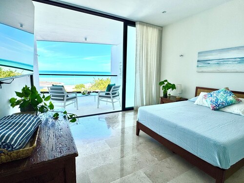 Luxury Beachfront Beauty