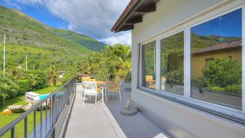Standard-Villa, 2Â Schlafzimmer, 2 BĂ€der (Alfa Garden Villa With Private Pool) | Speisen im Freien