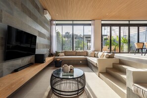 Luxury Villa, 3 Bedrooms, Private Pool | Living room | 50-inch Smart TV with digital channels - Bermain Haus Villa (Canggu)