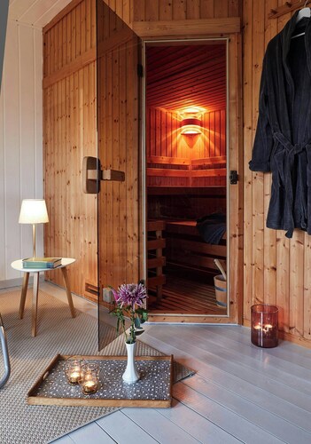 Holiday home with garden and sauna in Mecklenburg