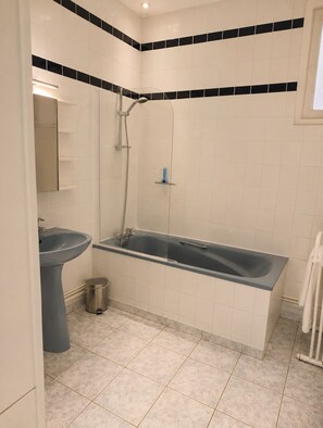 Bathroom - House near Benoît beach and La Baule harbour (La Baule-Escoublac)