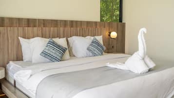 Luxury Villa, 4 Bedrooms, Private Pool | Egyptian cotton sheets, premium bedding, in-room safe