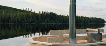 Ferienhaus mit Seeblick und Whirlpool im Norden Schwedens