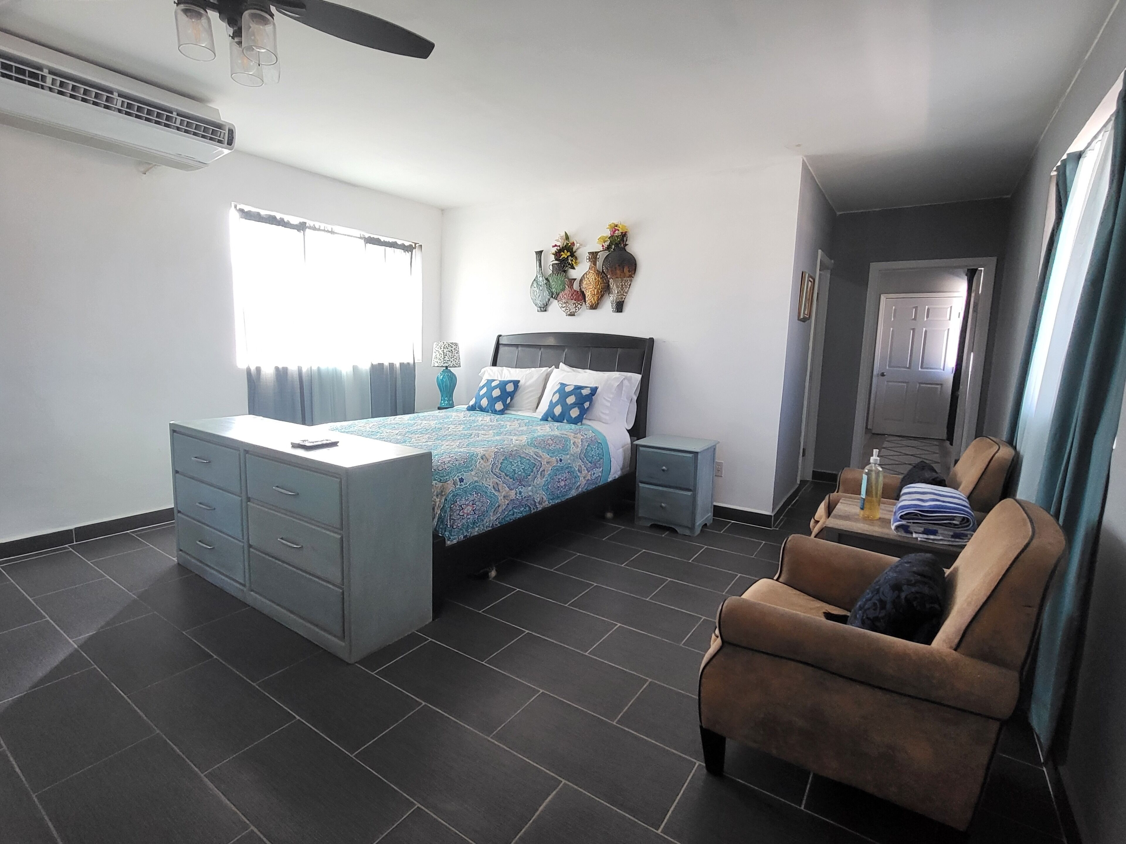 2 chambres, bureau, fer et planche à repasser, Wi-Fi gratuit