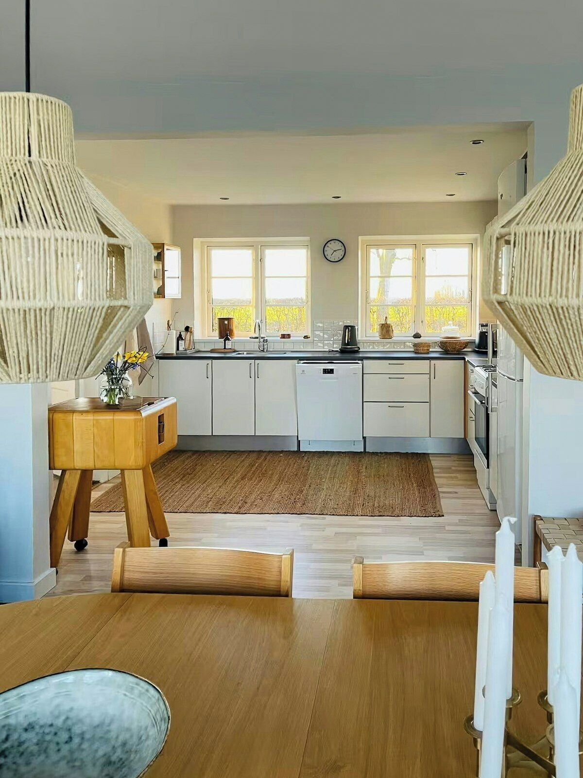 Oven, dishwasher, coffee/tea maker