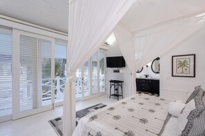 Double Room, Pool View | Free WiFi - White Horse Retreat  (Lembongan Island)