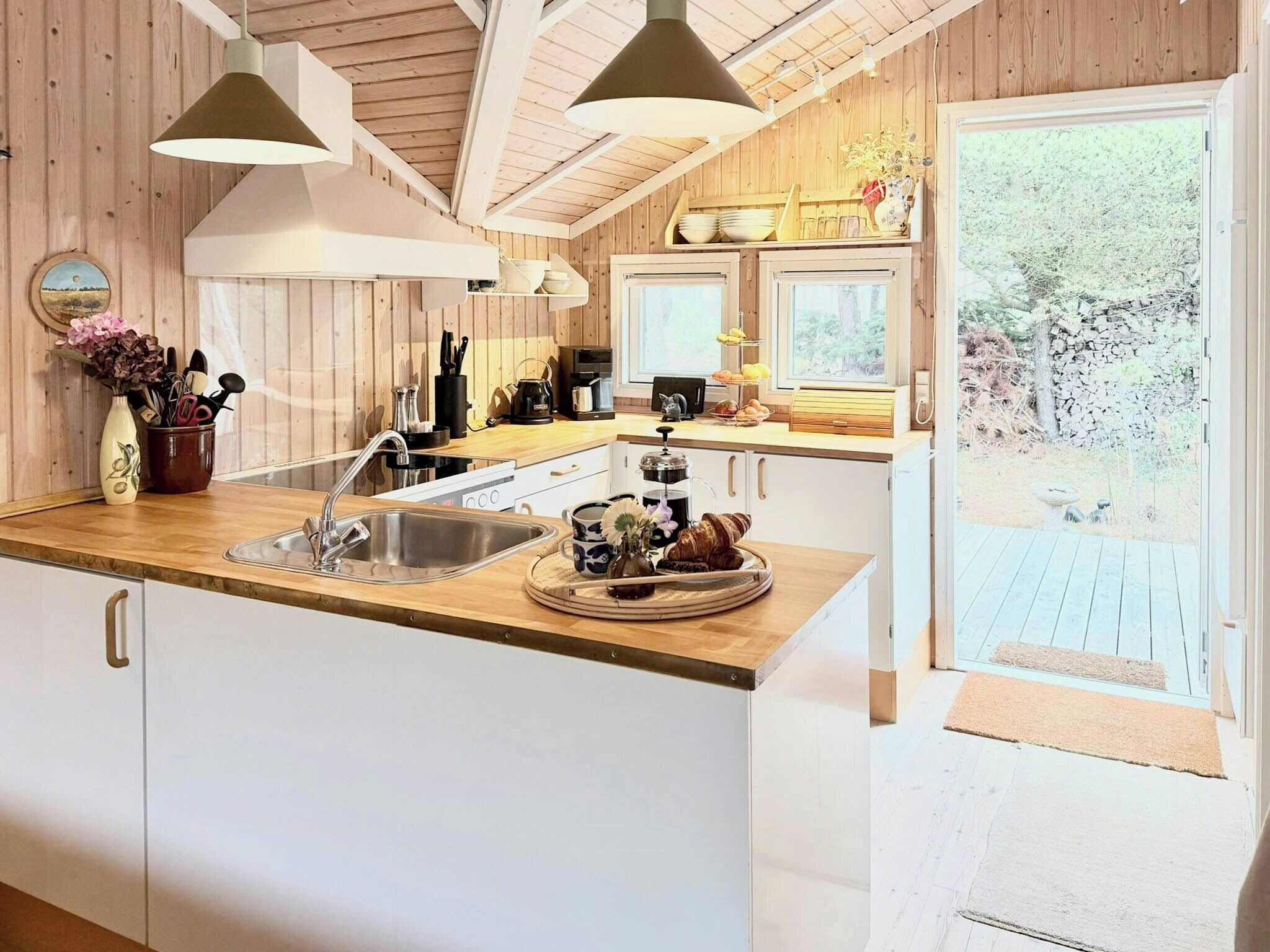 Oven, dishwasher, coffee/tea maker