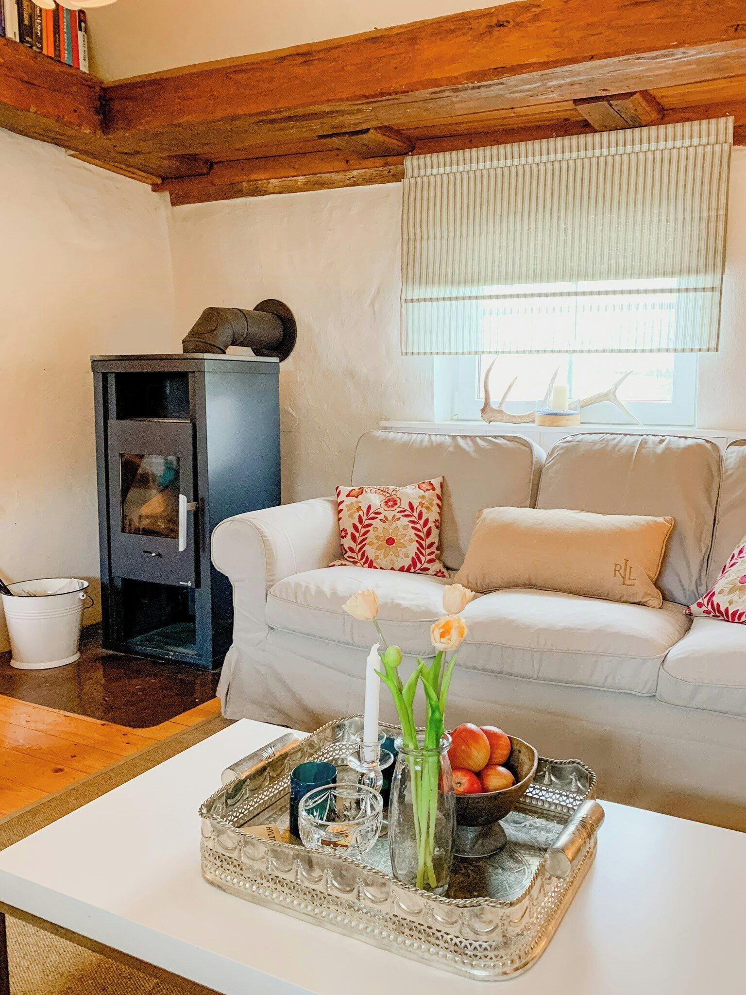 Fernseher, Kamin