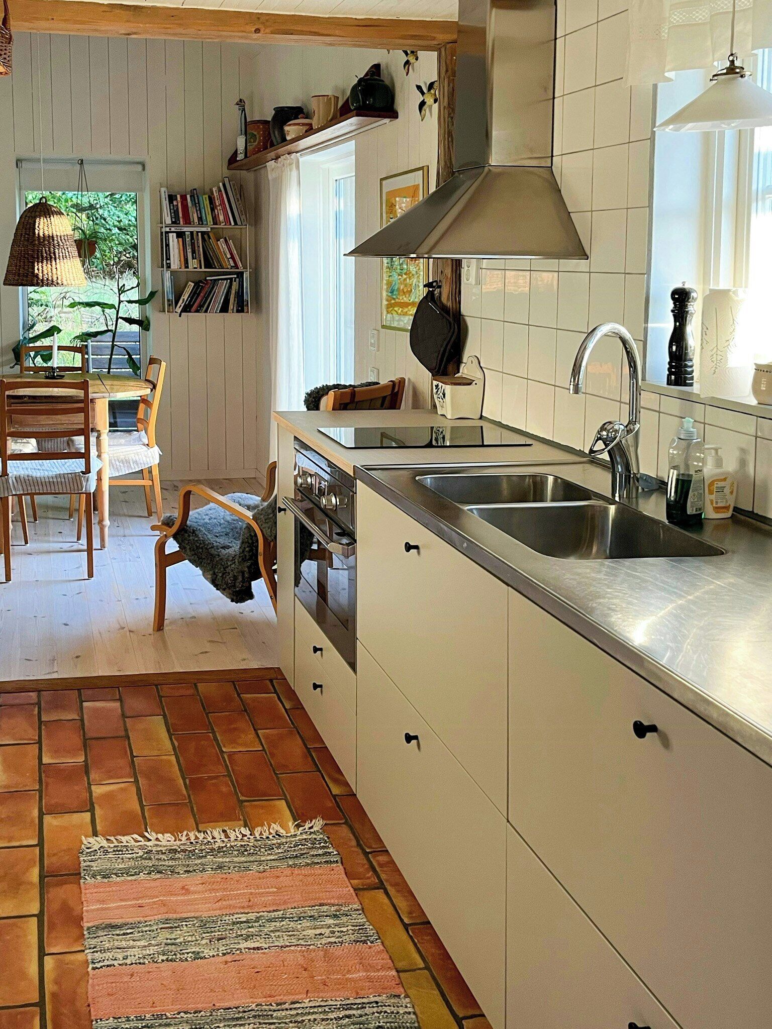 Mikrobølgeovn, ovn og kaffetrakter/tekoker