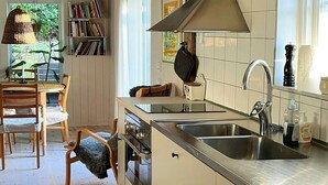 Uklassifisert bilde, 4 av 14, knapp