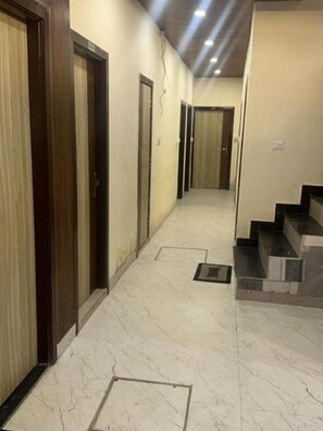 Interior - Hotel Royal Star (Amritsar)
