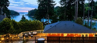Water View Cove Cottage with Private Dock, Hot Tub, Fire Pit