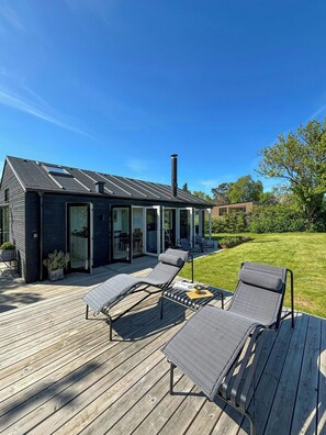 Terrace/patio - Holiday home with fjord views at Tuse Næs (Holbæk)