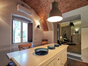 Interior - Small castle with sea view in Campiglia Marittima (Campiglia Marittima)