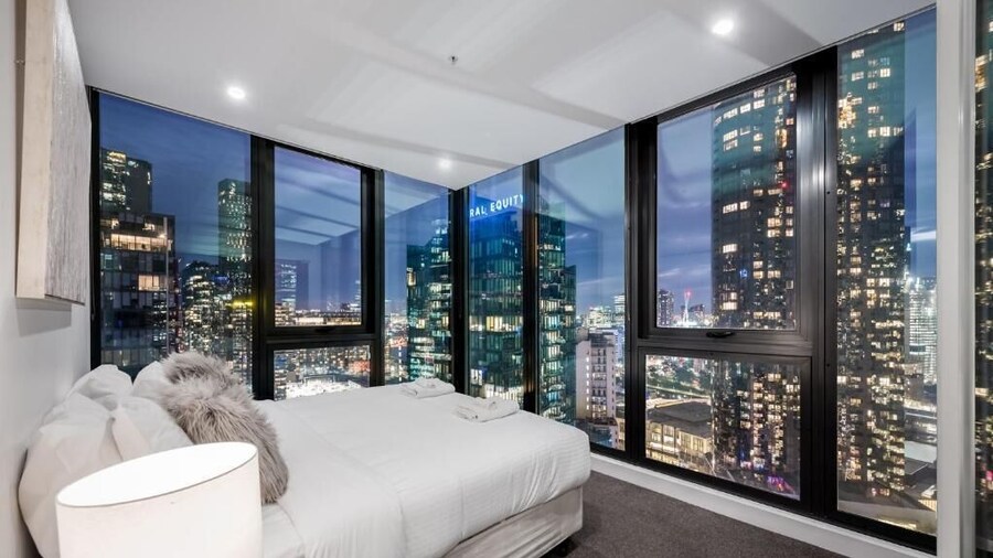 Exclusive Stays - Southbank Grand