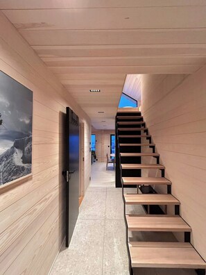 Interior - Modern cabin with a personal touch (Sogndal)
