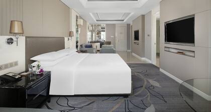 Taizhou Qilong Hotel