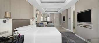 Taizhou Qilong Hotel