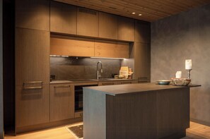 Oven, dishwasher, coffee/tea maker